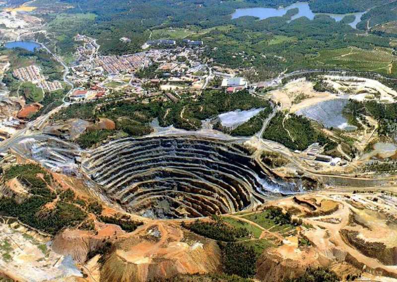 Imagen del paisaje minero. FUENTE: huelva-descubridora.com