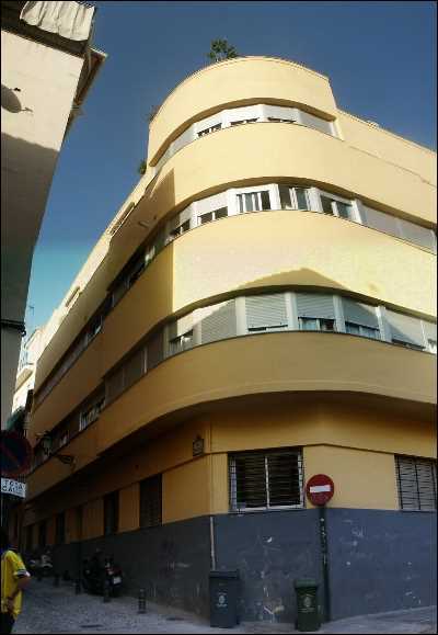 Viviendas en calle Santiago. Granada. Fuente: iap